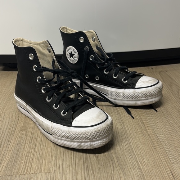 CONVERSE Black Leather Chuck Taylor All Star Lift Hi Sneakers - Picture 1 of 8